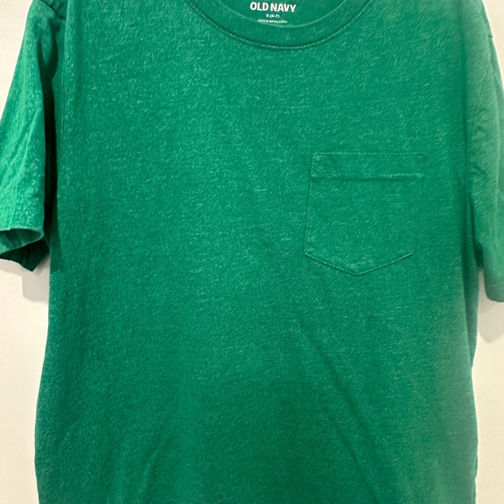 Old Navy Kelly Green Pocket Tee